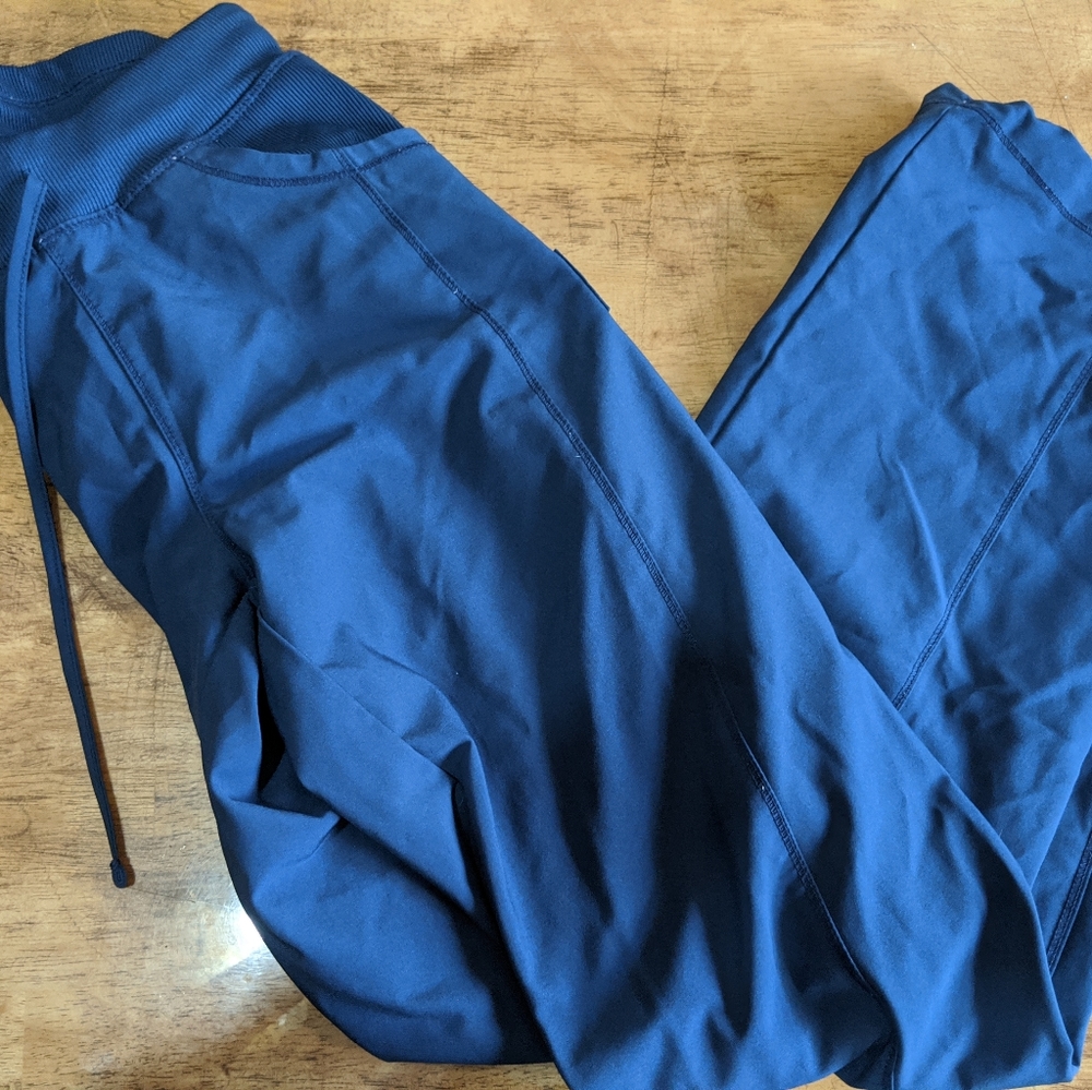 Cherokee infinity scrubs